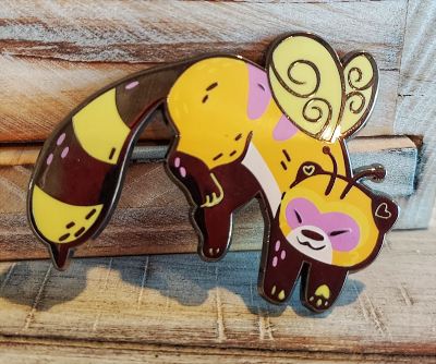 Fairy Collie & Weaselbug Kickstarter Pins★Gremren's Weaselbee